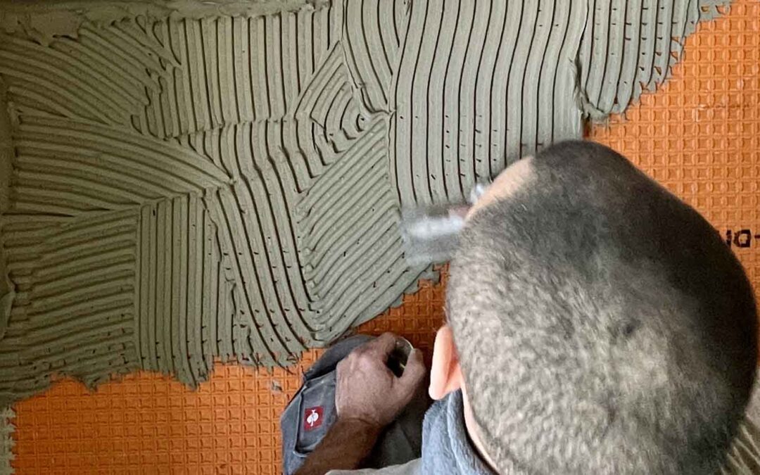 Garagenboden sanieren Wuppertal: Risse, Abplatzungen und Feuchtigkeit richtig beheben